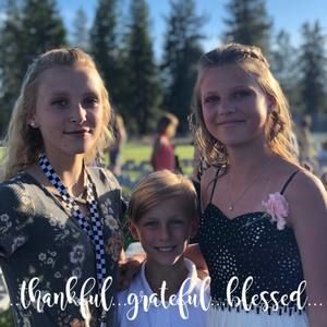 Meet your Posher, Debbi